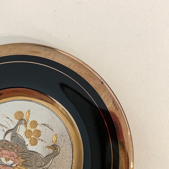 24 Karat gold edged The art of Chokin Collectible plate. - Picture 2 of 7